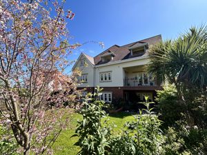 Photo 30- click for photo gallery